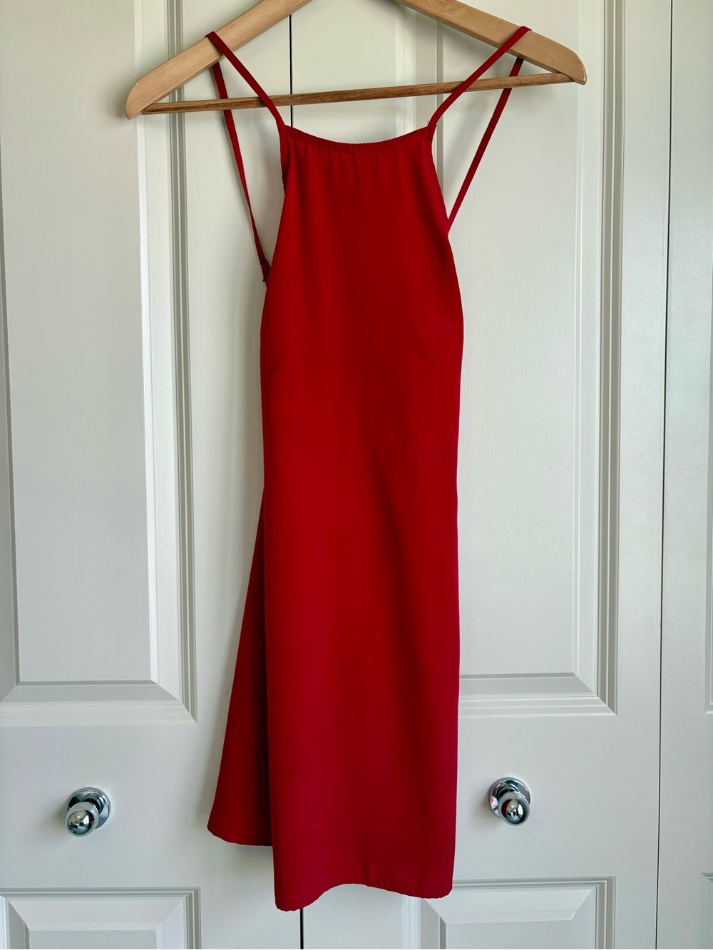 Out From Under Red Slinky Slip Dress Criss Cross Back Model Off Duty Size small